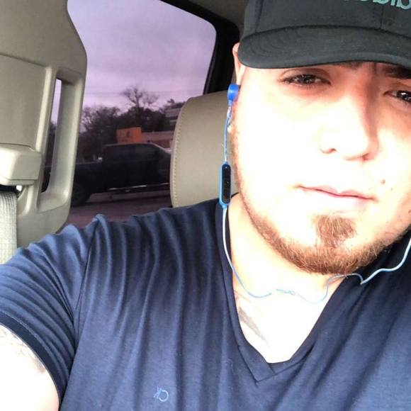 Meet your Posher, Rafael - Picture 1 of 1